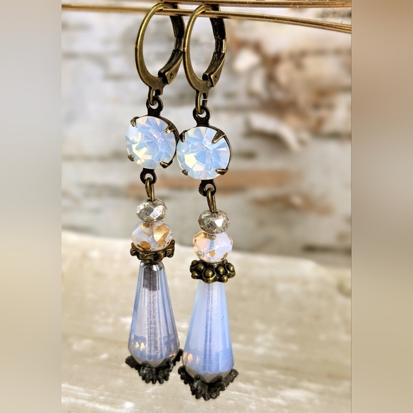 Victorian White Opal W/ Silver Tones Swarovski Crystal Long Earrings In Brass - Picture 3 of 5